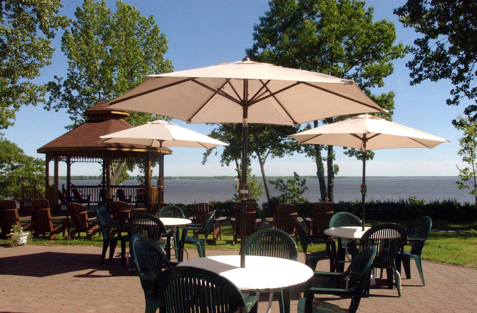 L'Auberge Du Lac St-Pierre Trois-Rivieres Exterior photo